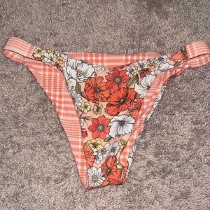 Reversible plaid and floral VDM the label bottoms